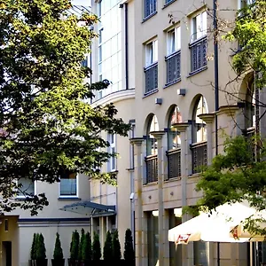 4* Apart-hotel Mamaison Diana