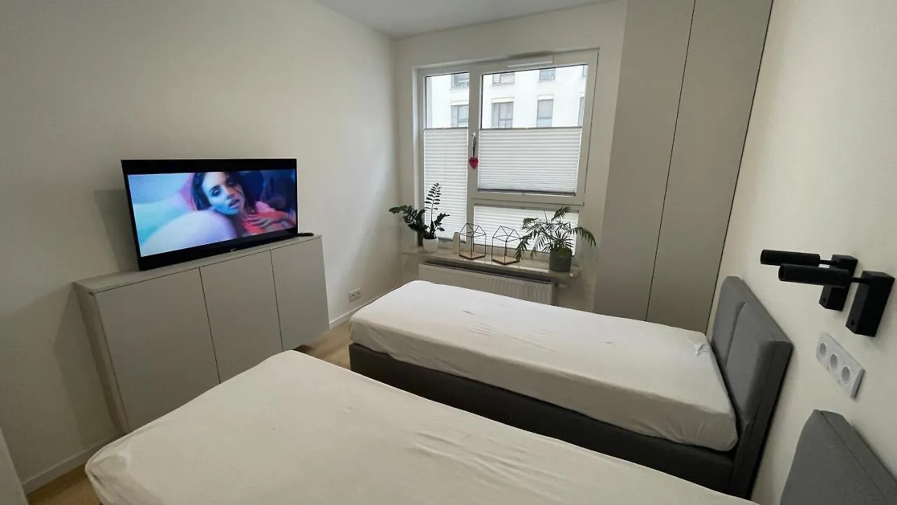 Apartment Apartament 4 Bed 2 Room Warsaw